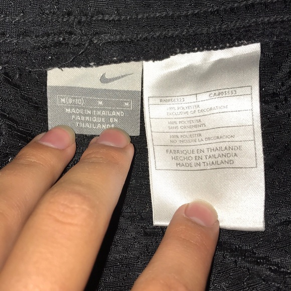 Nike shorts - Picture 2 of 2